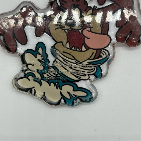 Tasmanian 1995 Warner Bros Vintage Keychain Looney Tunes Space Jam - Picture 2 of 2